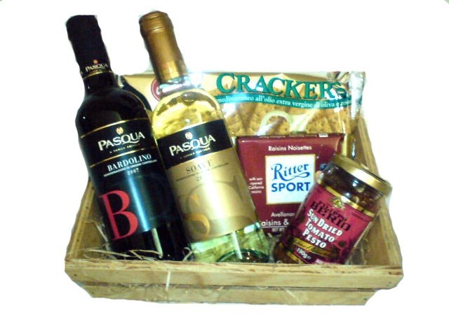 SKU 172 Canepa Gift Basket Chilean Wine
